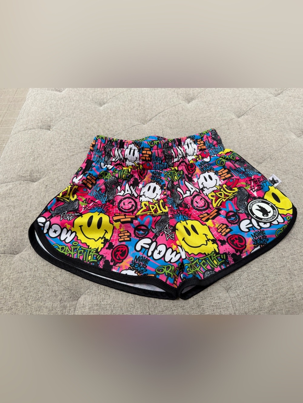EUC GIRLS FLOW SOCIETY GRAFFITI LACROSSE SHORTS